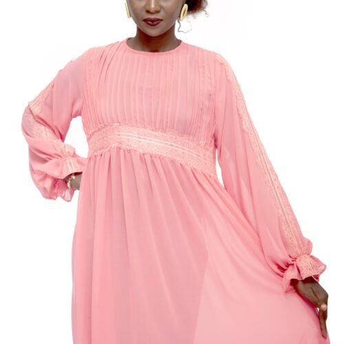 Tunique en chiffon, ornement dentelle